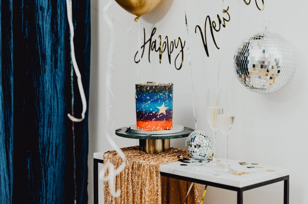 Retro Disco Starlight Party On-Site Decor Service